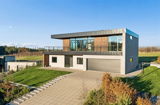 Top 6 over dyreste boliger til salg i Støvring. Priser op til 9.500.000 kr