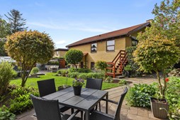 Velholdt villa med god kælder og fantastisk udemiljø