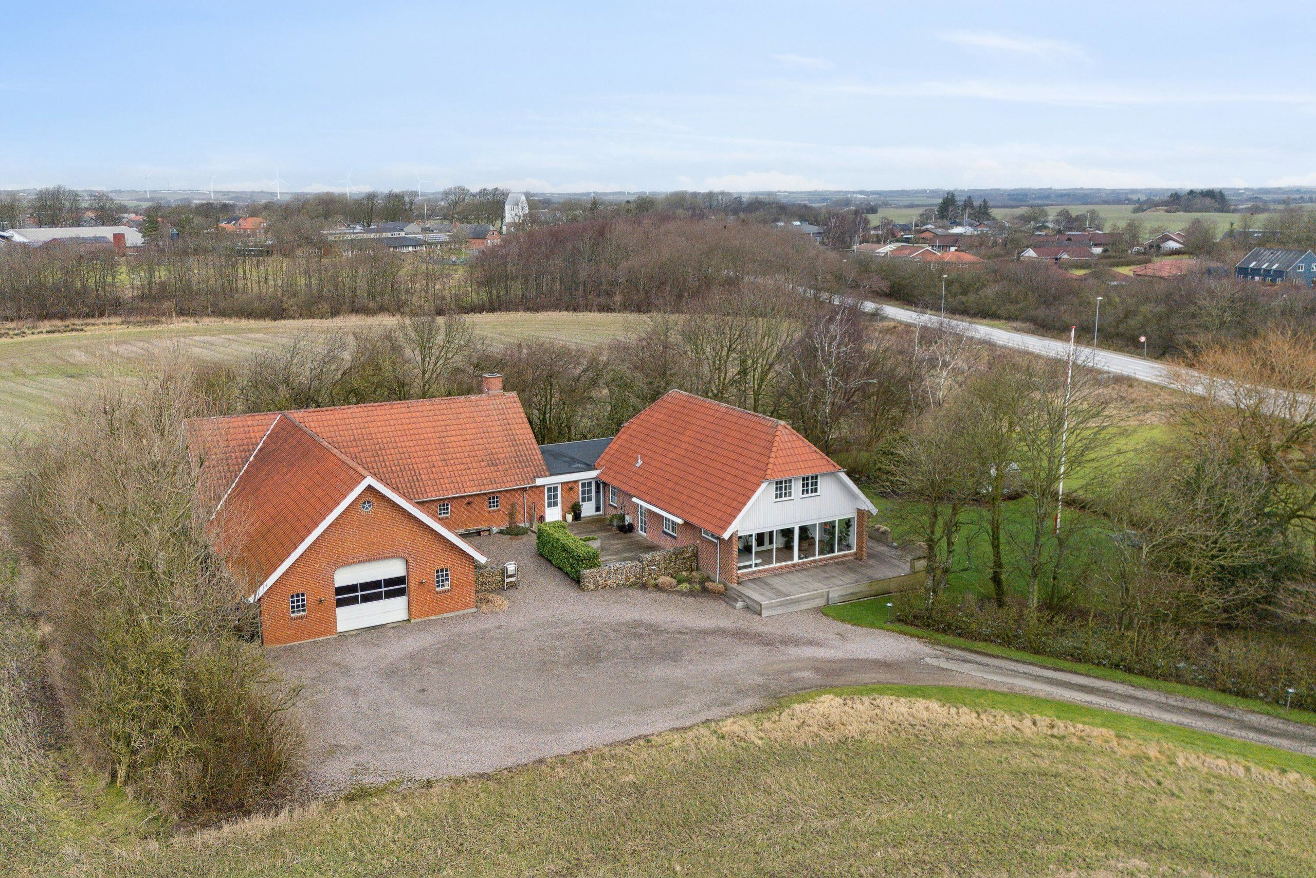 Drømmer du om luksus? For 2.250.000 kr er Holmhuse 2 kommet til salg - Se den og de dyreste boliger til salg her