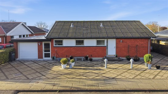 Granvænget 3 og 1 anden boliger er kommet til salg denne uge i Tjæreborg - se boligerne her.