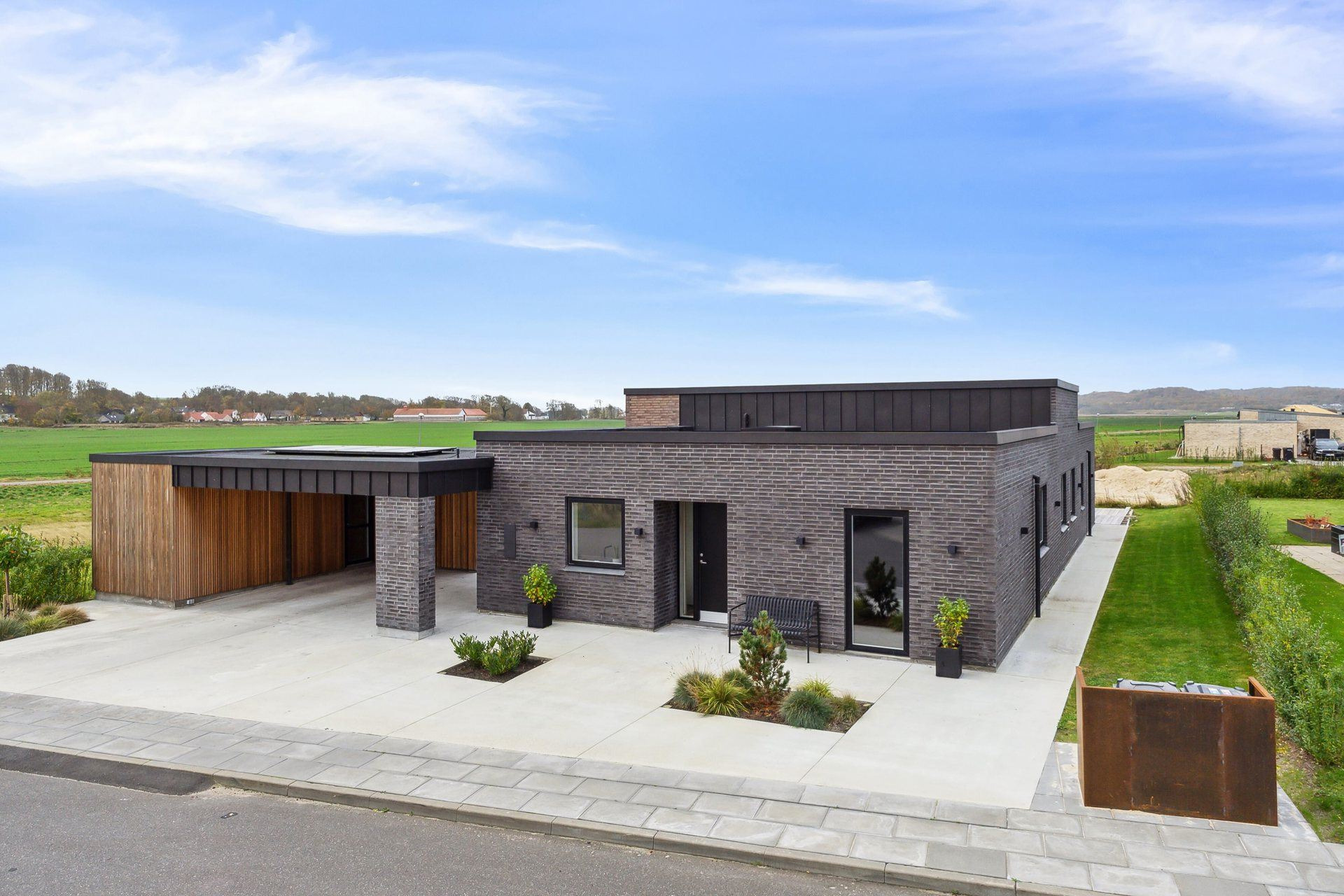 Netop kommet til salg: Sønderhaven 71 en af Klarups dyreste adresser