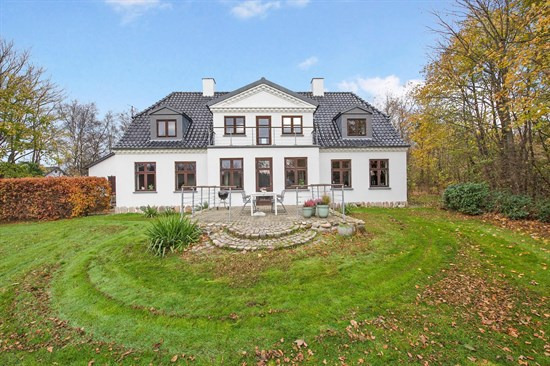 Top 6 over dyreste boliger til salg i Sønder Omme. Priser op til 3.250.000 kr