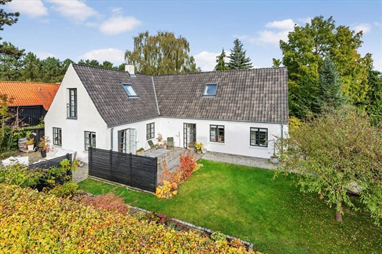 Top 6 over dyreste boliger til salg i Albertslund. Priser op til 13.950.000 kr