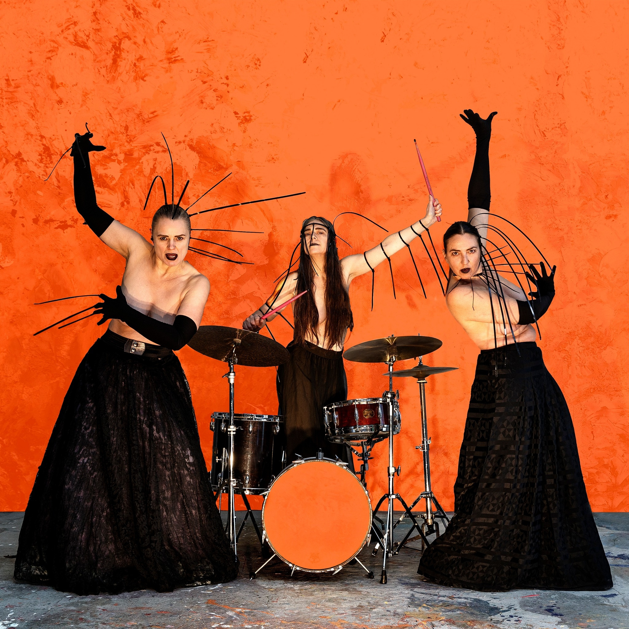 Punk-poetisk performance: Vi BRØLER på Teater Katapult