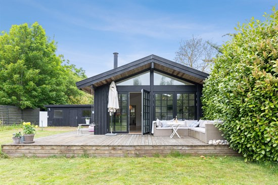 Lerager 12 og 1 anden boliger er kommet til salg denne uge i Gilleleje - se boligerne her.