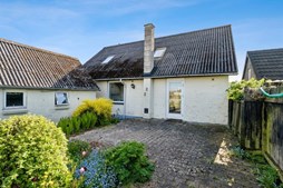 Søndergade 4 er til salg for kun 745.000 kr.: Se de billigste boliger til salg i Uldum her