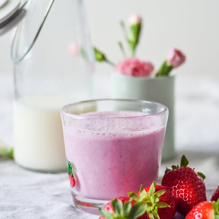 Meny Als præsenterer: magisk milkshake med økologisk Grøn Balance letmælk