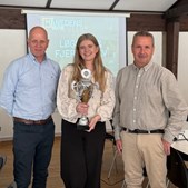 Mæglerhuset Asger Larsen kåret til månedens butik i maj