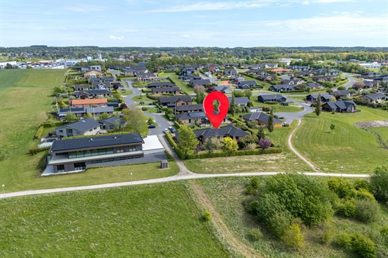 Netop kommet til salg: Harevænget 37 en af Hammels dyreste adresser