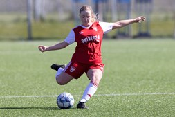 Forsvarsfejl koster Vejle Boldklub dyrt i snævert nederlag til Haderslev FK