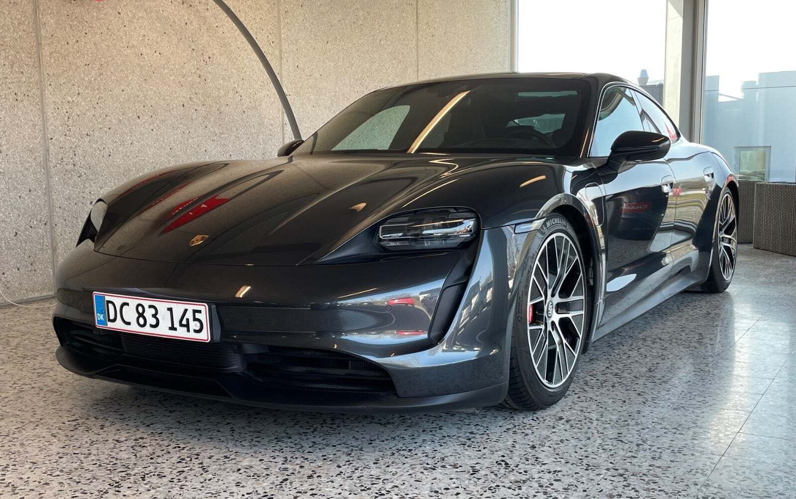 Pris op til 569.900 kr! Se de dyreste biler til salg i Ruds Vedby