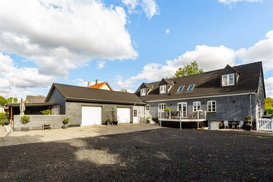 Top 6 over dyreste boliger til salg i Glumsø. Priser op til 3.995.000 kr