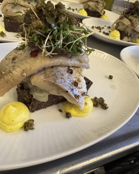 Østergade 1 inviterer til frokost i hyggelige omgivelser tirsdag til lørdag