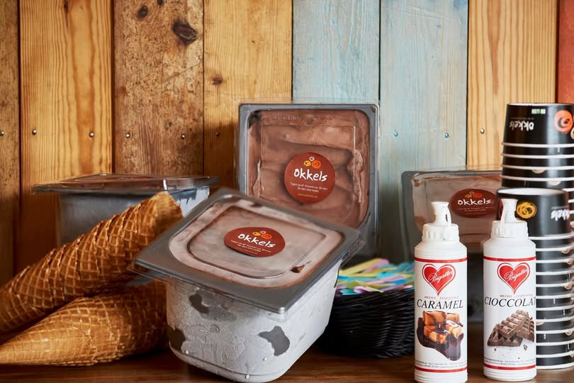 Okkels tilbyder festpakke til iselskere