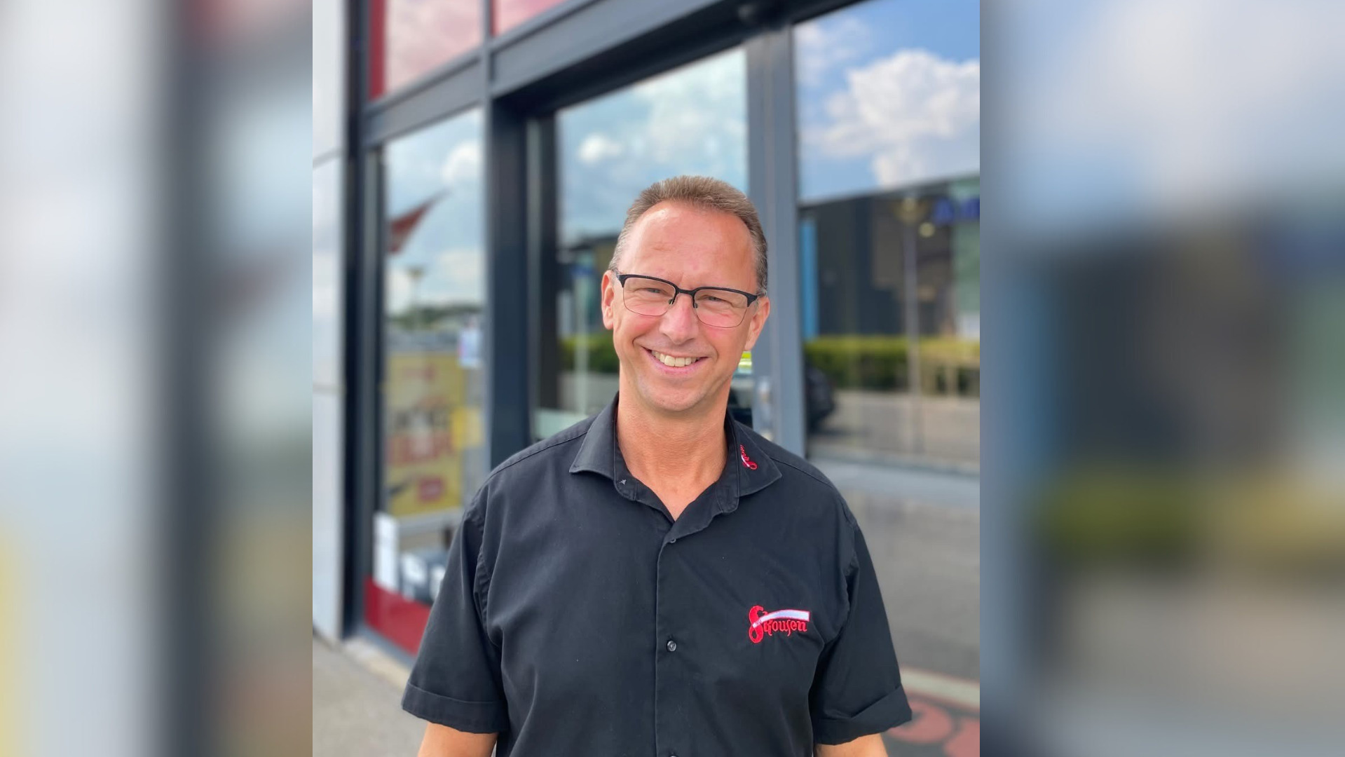 Nyt liv i butikken: Med Søren som indehaver og daglig leder satser Skousen Holstebro på nærvær, service og kreativ markedsføring