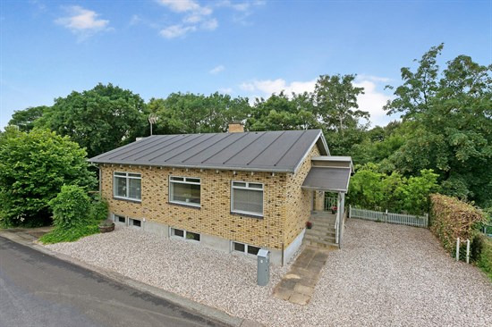 Præstevangen 5 er til salg for kun 595.000 kr.: Se de billigste boliger til salg i Ans By her