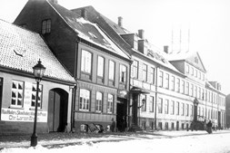 Historisk byvandring: Oplev Ringsteds værtshuse fra fortiden