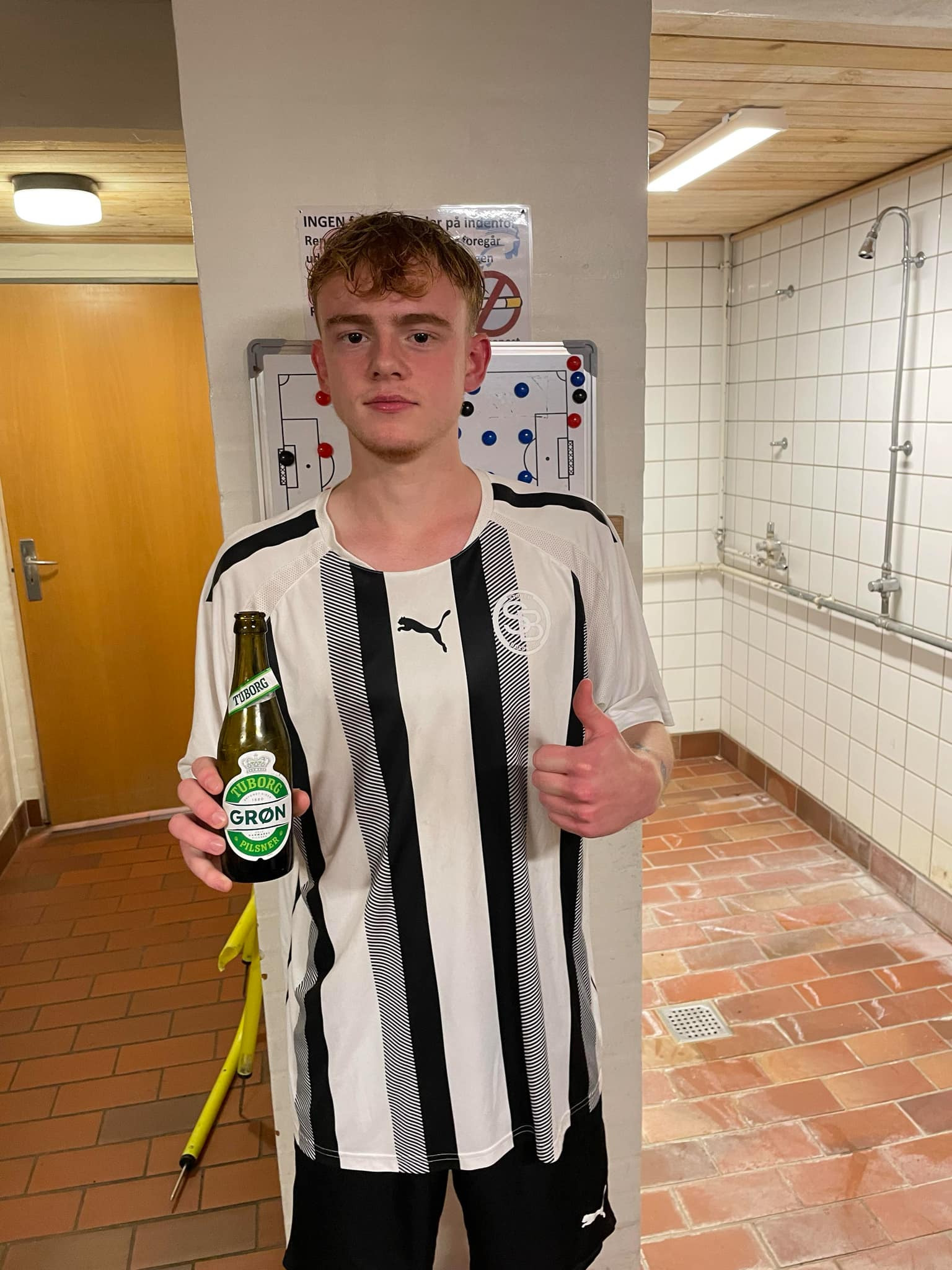 Struer Boldklub ramt af stormløb i Vinderup - jagter sejr i sidste kamp