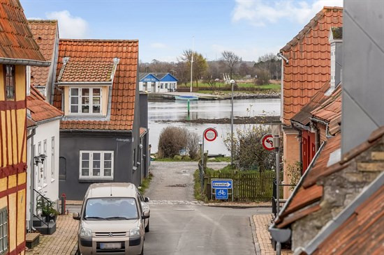 Pris sat ned med 300.000 kr. på Sønderstræde 2