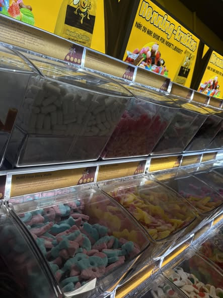 Honning-krukken inviterer til slikfest og konkurrence i Kolding Storcenter