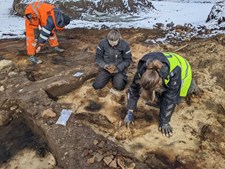 Arkæologer fra Museerne i Holstebro finder 52 grave og 11 nedbrændte huse i jernalderlandsby nær Holstebro
