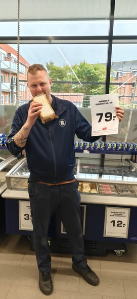 REMA 1000 HOLSTEBROVEJ har weekendtilbud på Mammen Guld Ost og Sun Lolly