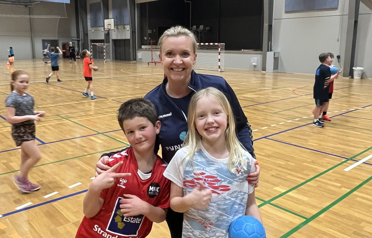 “Håndboldhallen er et frirum – ikke kun for børnene, men også for mig”