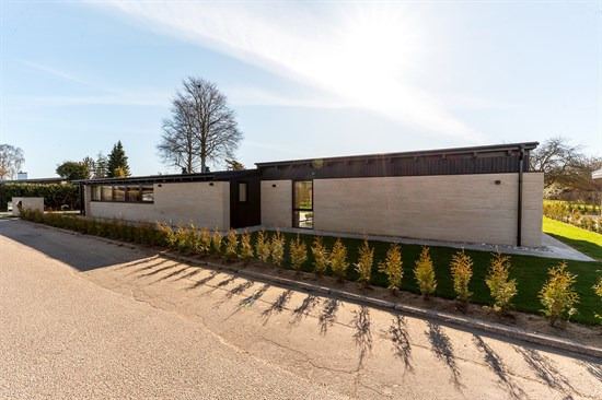 Eksklusiv bolig for 5.995.000 kr er netop kommet til salg i Tilst - Se den og de dyreste boliger her