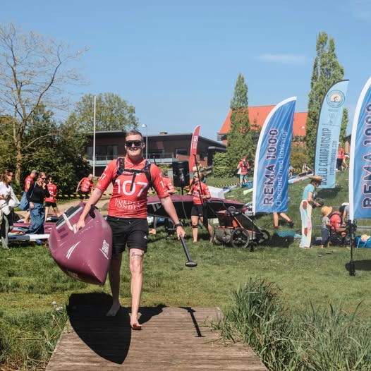 REMA 1000 Halgårdvej deltager i Danish SUP Tour 2025 i Aarhus