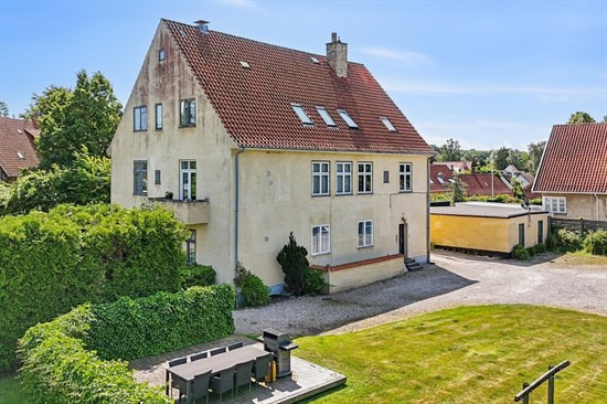 Østvej 5 er til salg for kun 995.000 kr.: Se de billigste boliger til salg i Græsted her