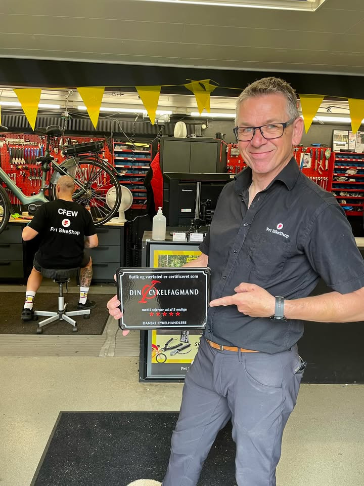 Fri BikeShop Vejle scorer topkarakterer som Din Cykelfagmand