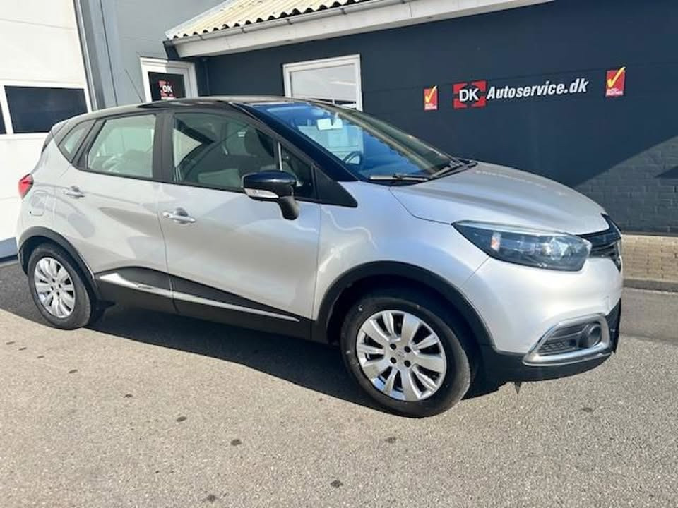DK Autoservice v/Leo B Andersen præsenterer unik Renault Captur til salg