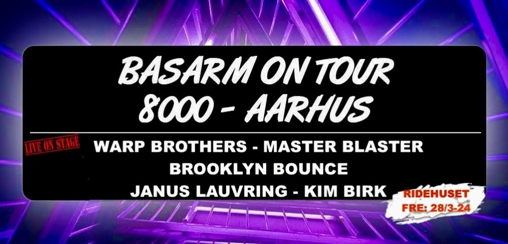 Festlig aften i Aarhus: Dakkedak og basarmen i Ridehuset