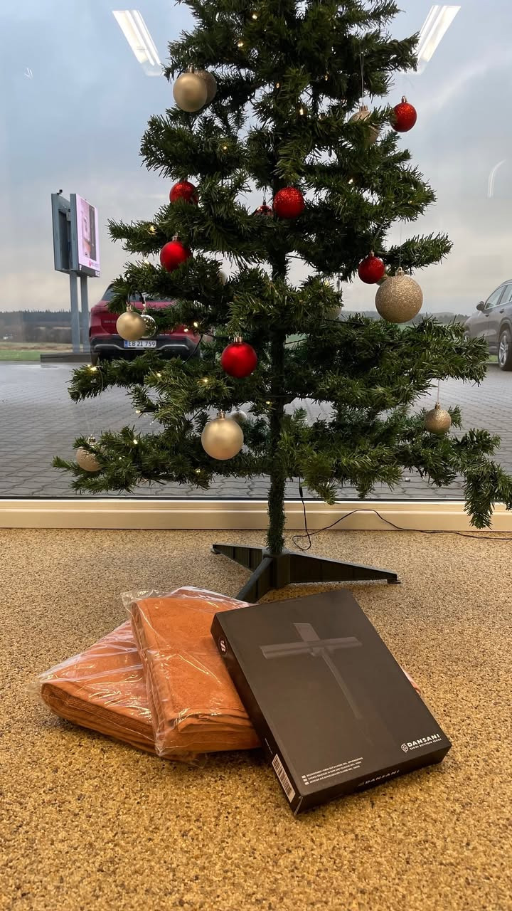 VangVedVængets VVS inviterer til konkurrence om Vola håndklæder og Dansani badskraber