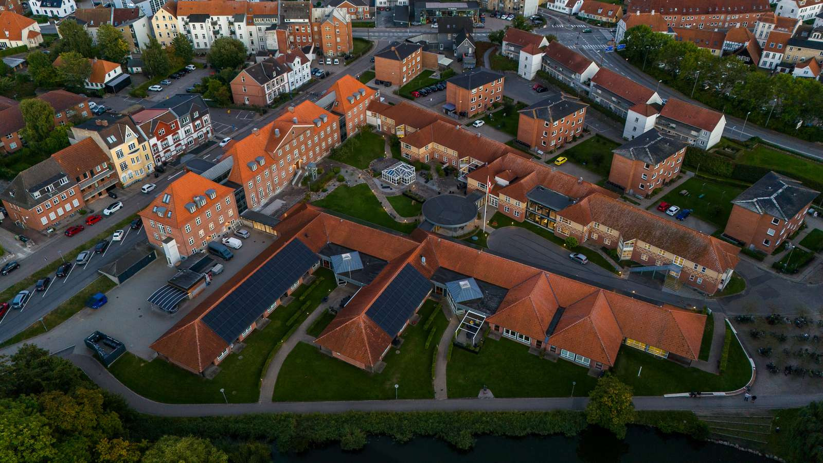 Sønderborg Kommune forbedrer plejecentrenes normering fra 2025 for øget trivsel og bedre arbejdsforhold