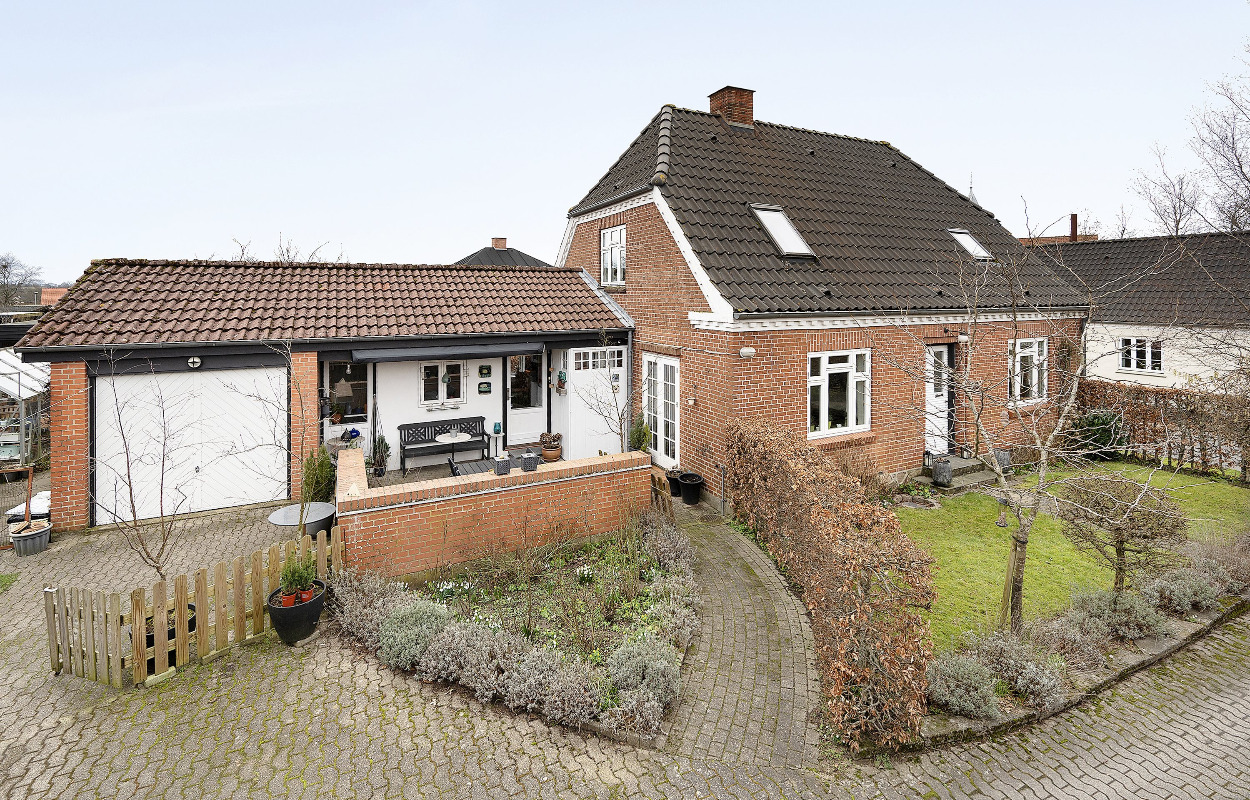 CD Bolig holder Åbent Hus: Oplev en løbende moderniseret murermestervilla i Silkeborg