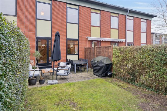 Elmehusene 181 og 1 anden boliger er kommet til salg denne uge i Glostrup - se boligerne her.