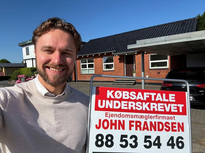 John Frandsen Herning lukker for fremvisninger på Sjællandsgade 103 efter købsaftale