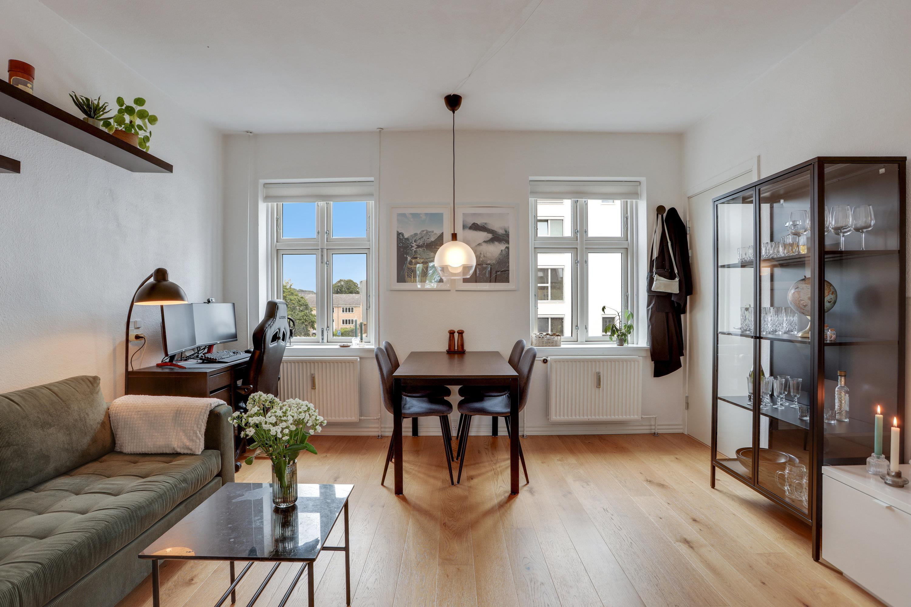 Centralt beliggende andelsbolig med lav boligydelse og moderne indretning