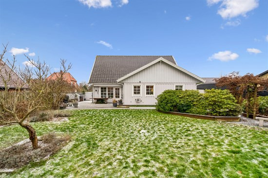 Langagervej 42 og 4 andre boliger er kommet til salg denne uge i Valby - se boligerne her.