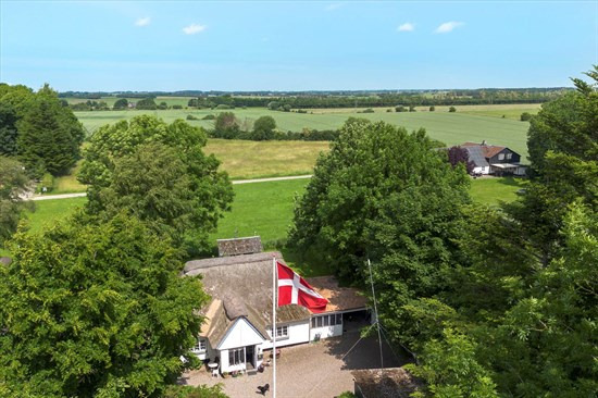 Sønderbækvej 18 er til salg for kun 549.000 kr.: Se de billigste boliger til salg i Tønder her