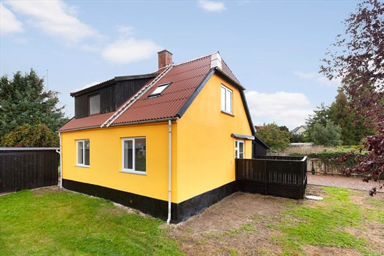 Top 6 over dyreste boliger til salg i Stenlille. Priser op til 3.495.000 kr