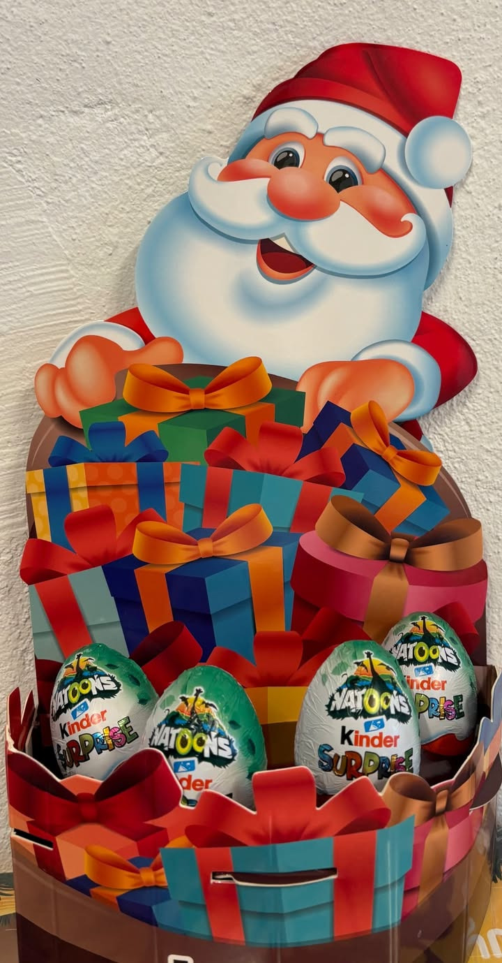 Meny Hobro tilbyder julemand med kinderæg til særpris