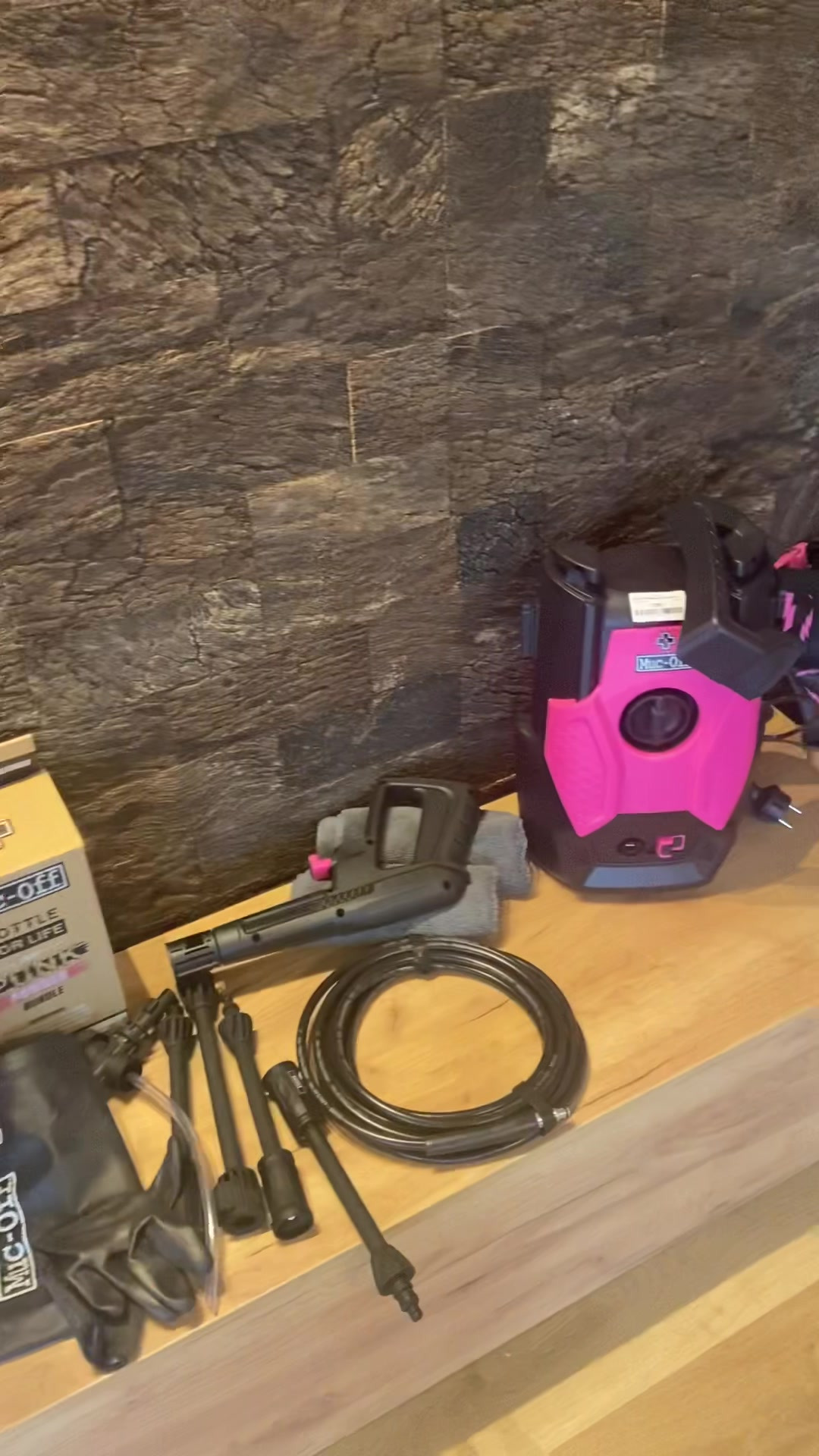 Se dagens updates fra Bjerringbro her