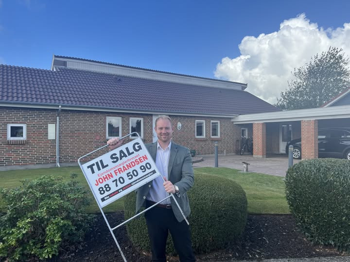 John Frandsen Ikast præsenterer nyhed: Velholdt familievilla på Tranevej 26