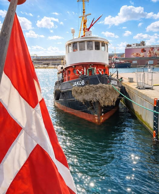 Historiske skibe på Aarhus Havn: Oplev slæbebåden Jakob under påskens havnerundfarter
