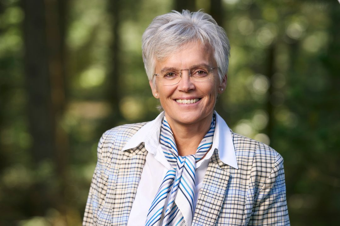 Elin Vester fra Vesters Begravelsesforretning: En meningsfuld rejse i bedemandsfaget