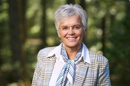 Elin Vester fra Vesters Begravelsesforretning: En meningsfuld rejse i bedemandsfaget