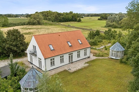 Butterupvej 65 og 1 anden boliger er kommet til salg denne uge i Regstrup - se boligerne her.