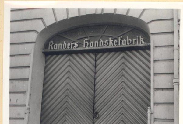 Randers Handskefabrik - Kongelige Hofleverandører siden år 2000